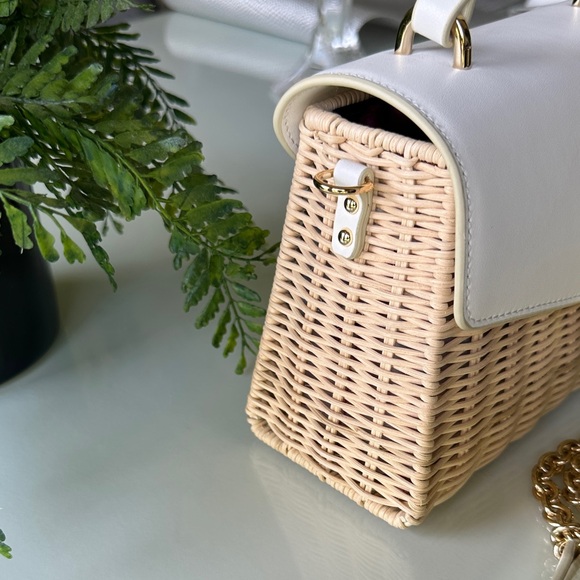 Ted Baker London White and Tan Mini Bag with Gold Chain - Picture 4 of 8